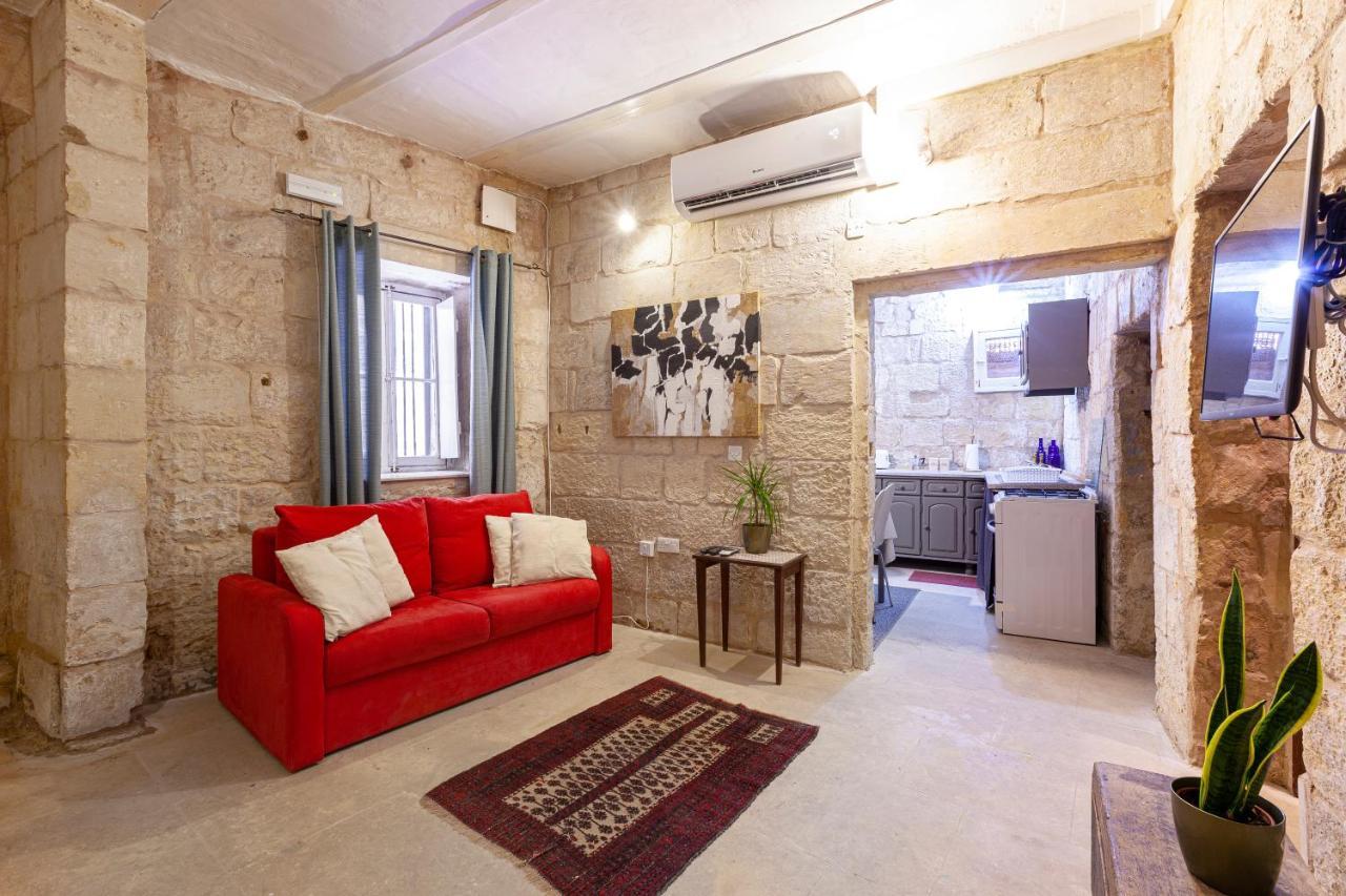Brg34 - Historical Townhouse بيت للعطل